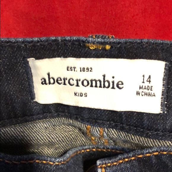 Abercrombie shorts - Picture 3 of 3